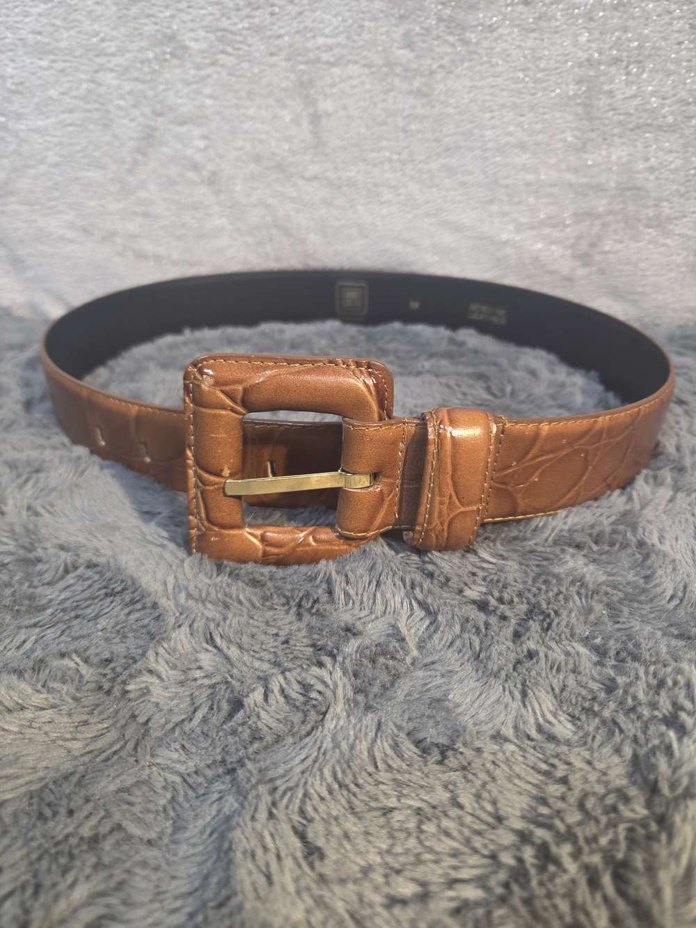 Amanda Smith Croc-Embossed Tan Belt with Covered Buckle